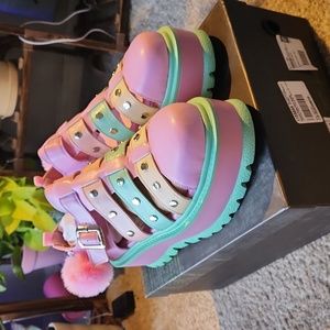 Dolls Kill Koi Footwear Platform Sandals UK women's size 7 US women's size 9